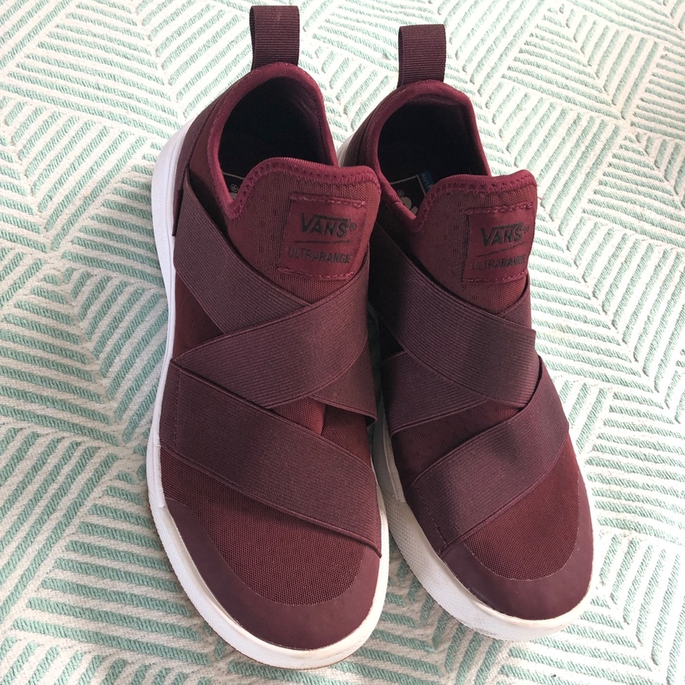 Vans ultrarange gore slip on sneakers